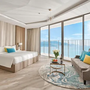 5* Hotel Oceanfront Panorama